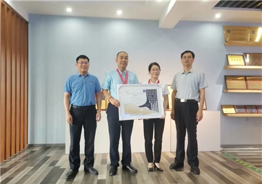 閩旋科技再獲國際發(fā)明獎，泉州市總工會副主席陳坤生一行蒞臨指導和表彰